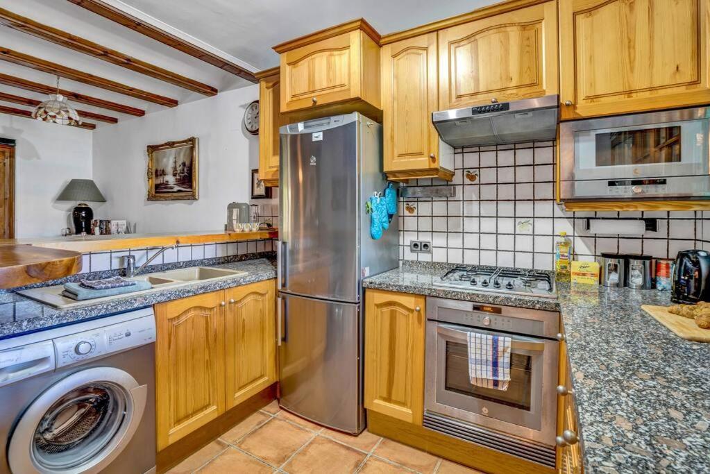 Вілла La Isla Casa Barnaby Platja de Larenal Екстер'єр фото