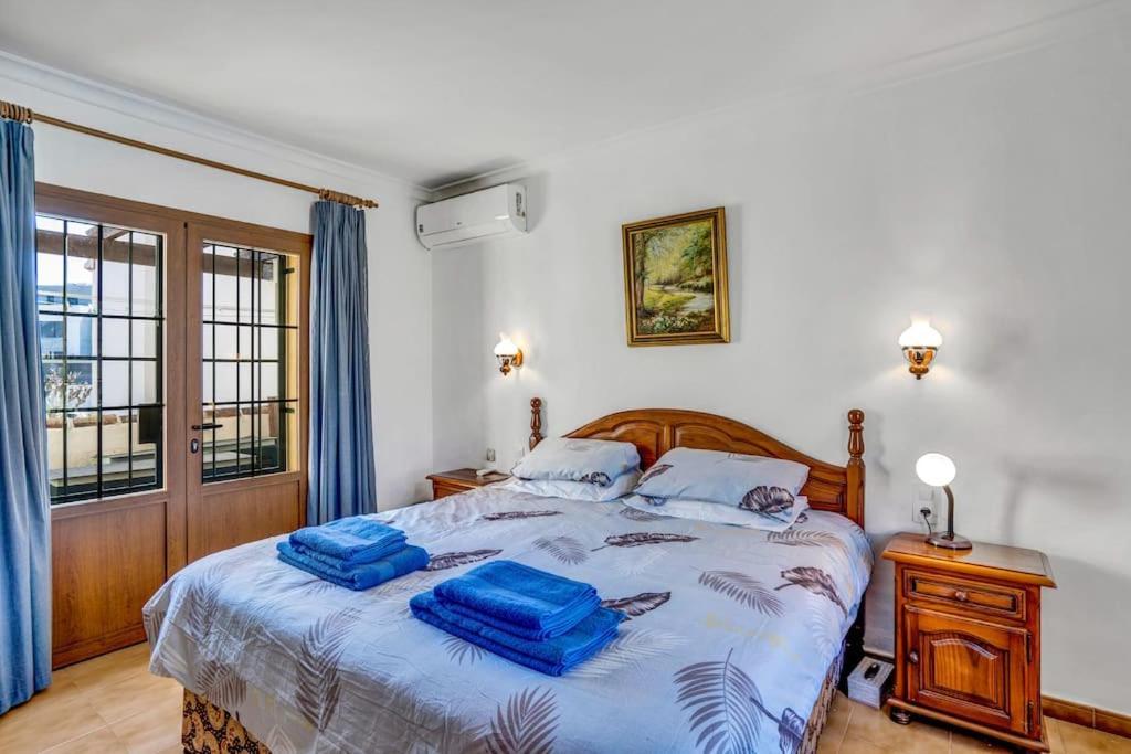 Вілла La Isla Casa Barnaby Platja de Larenal Екстер'єр фото